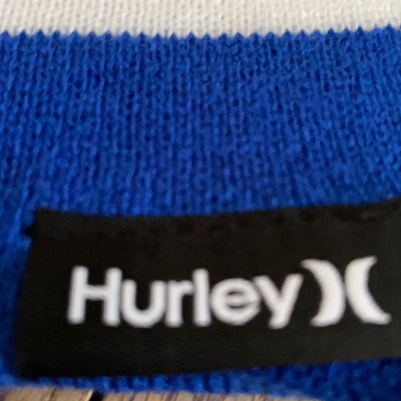 Hurley New Yorker Beanie and Scarf Set - Picture 2 of 4